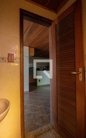 Apartamento à venda com 100m², 3 quartos e 1 vaga Apartamento à venda com 100m², 3 quartos e 1 vagaLavabo