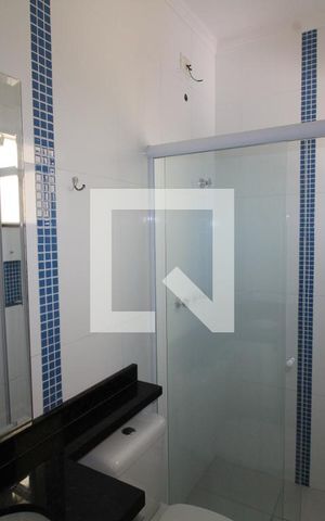 Casa à venda com 80m², 2 quartos e 2 vagasSuite