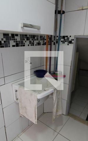 Apartamento para alugar com 65m², 2 quartos e 1 vagaÁrea de Serviço