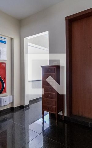 Apartamento à venda com 182m², 3 quartos e 2 vagasEntrada