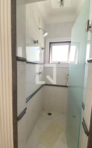 Casa de condomínio à venda com 462m², 4 quartos e 4 vagasBanheiro da Suíte 1