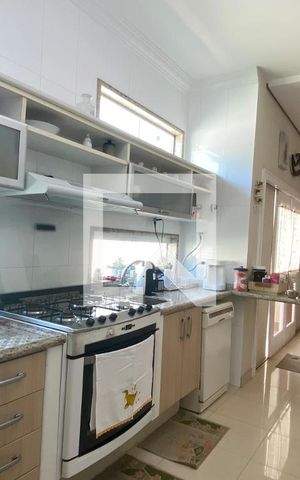 Casa de condomínio à venda com 462m², 4 quartos e 4 vagasCozinha