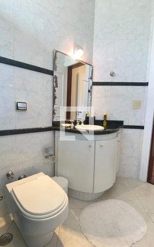 Casa de condomínio à venda com 462m², 4 quartos e 4 vagasBanheiro da Suíte 3