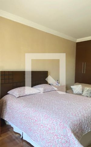 Casa de condomínio à venda com 462m², 4 quartos e 4 vagasSuíte 1