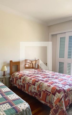 Casa de condomínio à venda com 462m², 4 quartos e 4 vagasSuíte 3