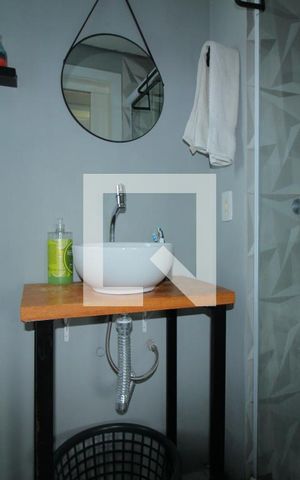 Apartamento à venda com 49m², 2 quartos e 1 vagaBanheiro 