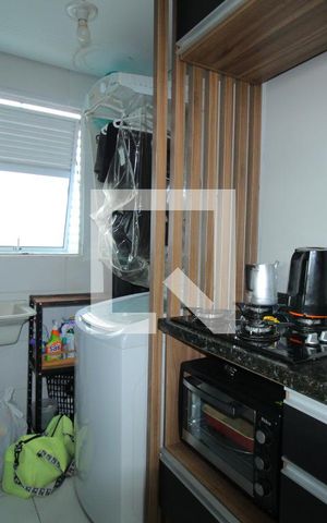 Apartamento à venda com 49m², 2 quartos e 1 vagaCozinha 