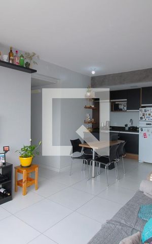 Apartamento à venda com 49m², 2 quartos e 1 vagaSala 
