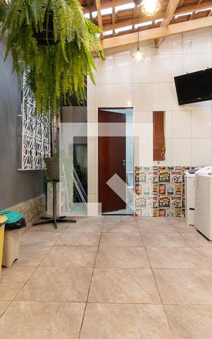 Casa para alugar com 201m², 4 quartos e 3 vagas Casa para alugar com 201m², 4 quartos e 3 vagasQuintal