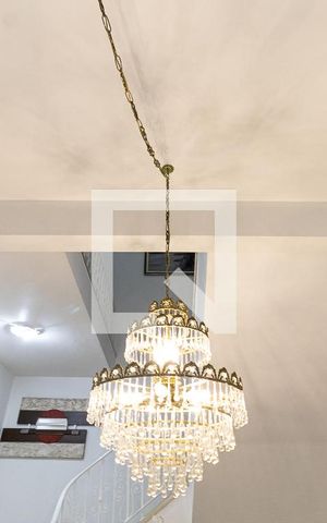 Casa para alugar com 201m², 4 quartos e 3 vagas Casa para alugar com 201m², 4 quartos e 3 vagasSala de Jantar