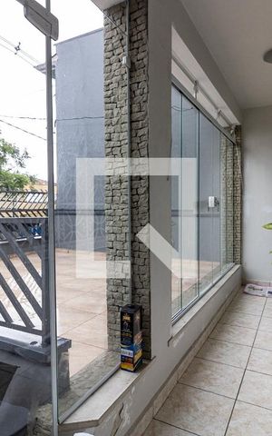 Casa para alugar com 201m², 4 quartos e 3 vagas Casa para alugar com 201m², 4 quartos e 3 vagasEntrada