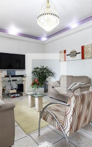Casa para alugar com 201m², 4 quartos e 3 vagas Casa para alugar com 201m², 4 quartos e 3 vagasSala