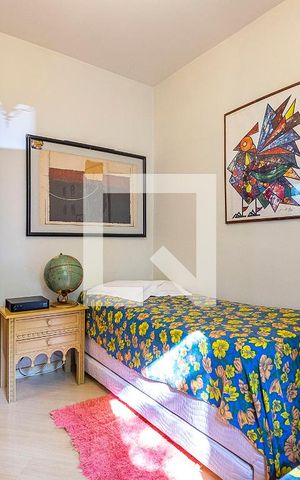 Casa à venda com 282m², 3 quartos e 3 vagas Casa à venda com 282m², 3 quartos e 3 vagasQuarto 3