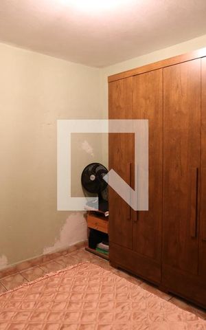 Casa à venda com 100m², 2 quartos e sem vagaQuarto 1
