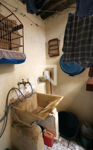 Casa à venda com 100m², 2 quartos e sem vagaÁrea de Serviço