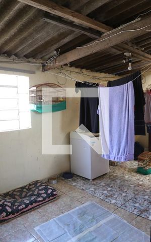 Casa à venda com 100m², 2 quartos e sem vagaÁrea de Serviço