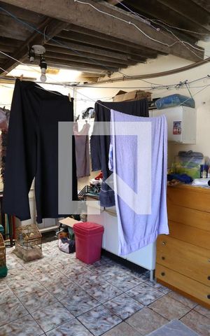 Casa à venda com 100m², 2 quartos e sem vagaÁrea de Serviço
