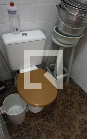 Casa para alugar com 140m², 3 quartos e sem vagaBanheiro de serviço