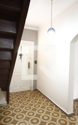 Casa para alugar com 140m², 3 quartos e sem vagaSala de entrada