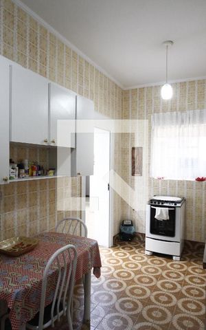 Casa para alugar com 140m², 3 quartos e sem vagaCozinha