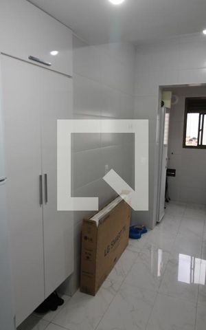 Apartamento à venda com 81m², 3 quartos e 2 vagasCozinha
