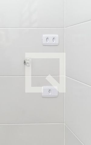 Studio para alugar com 42m², 1 quarto e sem vaga Studio para alugar com 42m², 1 quarto e sem vagaBanheiro