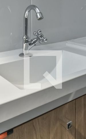 Studio para alugar com 42m², 1 quarto e sem vaga Studio para alugar com 42m², 1 quarto e sem vagaBanheiro