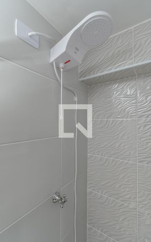 Studio para alugar com 42m², 1 quarto e sem vaga Studio para alugar com 42m², 1 quarto e sem vagaBanheiro