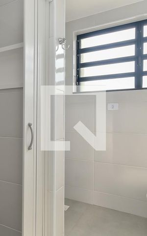 Studio para alugar com 42m², 1 quarto e sem vaga Studio para alugar com 42m², 1 quarto e sem vagaBanheiro