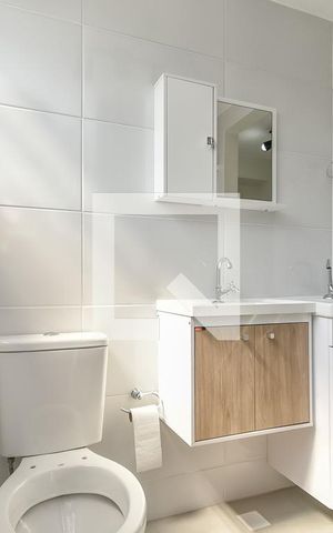 Studio para alugar com 42m², 1 quarto e sem vaga Studio para alugar com 42m², 1 quarto e sem vagaBanheiro