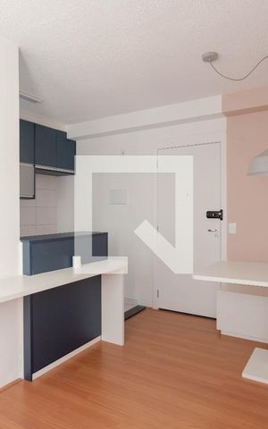 Apartamento para alugar com 42m², 2 quartos e 1 vaga Apartamento para alugar com 42m², 2 quartos e 1 vagaSala/cozinha
