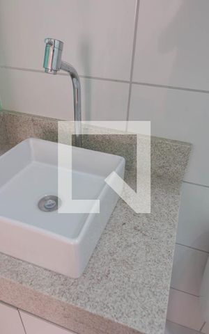 Apartamento para alugar com 42m², 2 quartos e 1 vaga Apartamento para alugar com 42m², 2 quartos e 1 vagaBanheiro