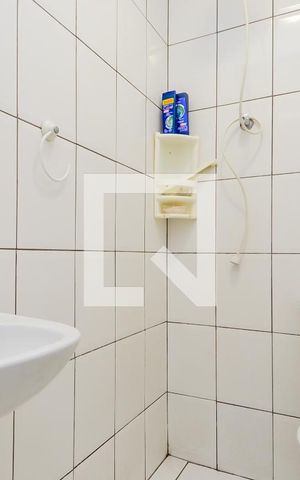 Casa à venda com 255m², 3 quartos e 4 vagasBanheiro de Serviço