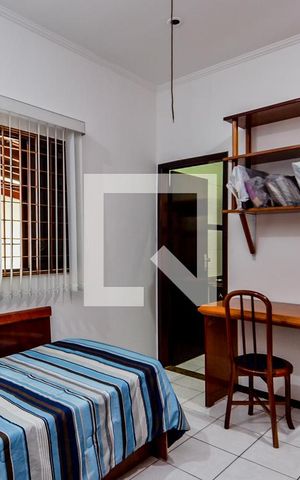 Casa à venda com 255m², 3 quartos e 4 vagasSuíte 3
