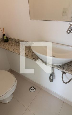 Apartamento à venda com 138m², 3 quartos e 2 vagas Apartamento à venda com 138m², 3 quartos e 2 vagasBanheiro