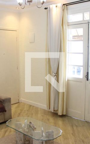 Apartamento para alugar com 81m², 2 quartos e sem vagaSala