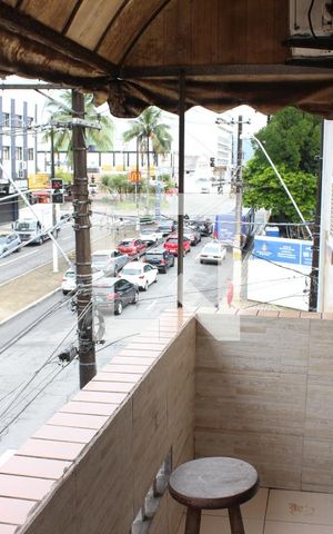 Apartamento para alugar com 81m², 2 quartos e sem vagaSacada