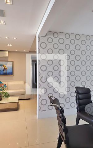 Apartamento à venda com 227m², 4 quartos e 4 vagasSala