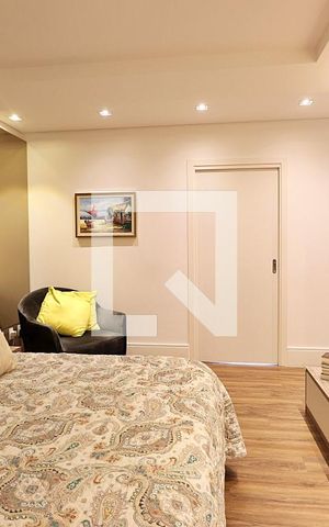 Apartamento à venda com 227m², 4 quartos e 4 vagasSuíte 1