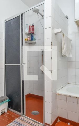 Apartamento à venda com 90m², 2 quartos e sem vaga Apartamento à venda com 90m², 2 quartos e sem vagaBanheiro