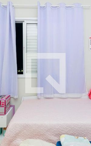 Casa à venda com 75m², 2 quartos e 2 vagas Casa à venda com 75m², 2 quartos e 2 vagasQuarto 2