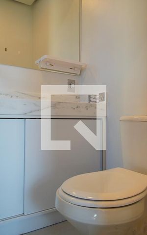 Apartamento à venda com 70m², 2 quartos e 2 vagasBanheiro da Suíte