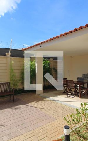 Apartamento à venda com 27m², 1 quarto e sem vagaÁrea comum - Churrasqueira