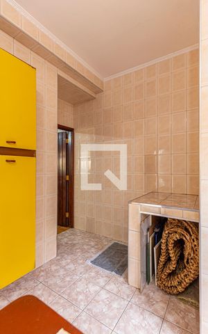 Casa à venda com 186m², 2 quartos e 2 vagas Casa à venda com 186m², 2 quartos e 2 vagasÁrea de Serviço