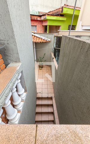 Casa à venda com 186m², 2 quartos e 2 vagas Casa à venda com 186m², 2 quartos e 2 vagasVista da Varanda