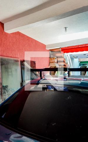 Casa à venda com 200m², 2 quartos e 2 vagasGaragem