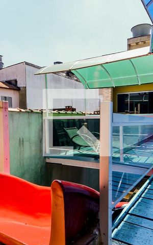 Casa à venda com 200m², 2 quartos e 2 vagasVaranda 