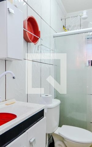 Casa à venda com 200m², 2 quartos e 2 vagasBanheiro Social