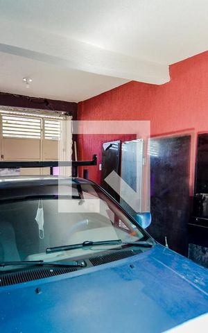 Casa à venda com 200m², 2 quartos e 2 vagasGaragem