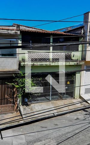 Casa à venda com 200m², 2 quartos e 2 vagasVista da Varanda 